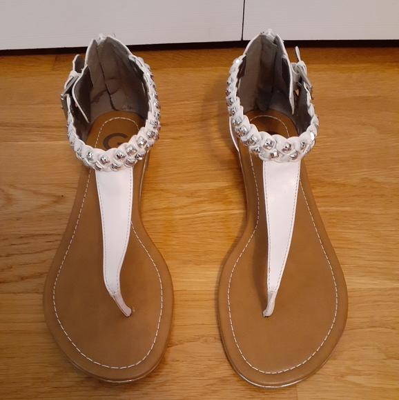 COPY - NWOT Guess Gladiator Sandals - Picture 2 of 8
